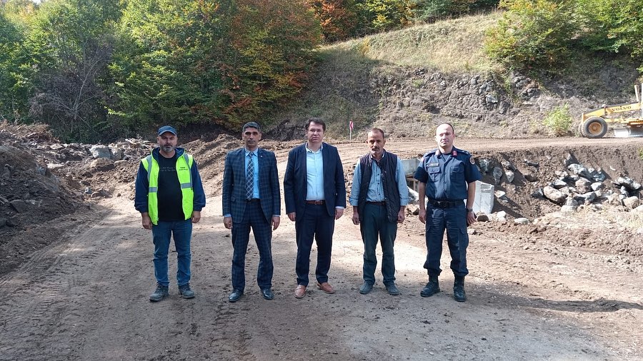 Kaymakamımız Ekrem Çeçen Köylerde Devam Eden Çalışmaları İnceledi