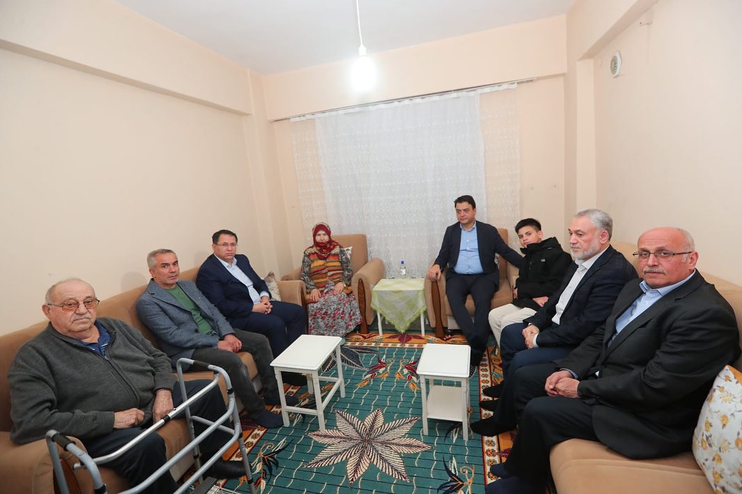 Valimizden İlçemizde Aile Ziyareti